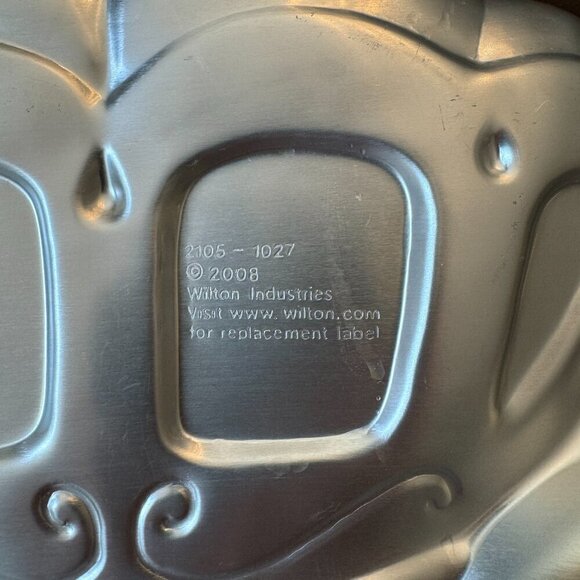 Wilton Princess Carriage Cake Pan #2105-1027 2008 Princess Birthday party - Picture 3 of 4